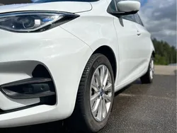Vit Begagnad 2020 Renault Zoe Halvkombi | 149 999 kr (Lite dyr)