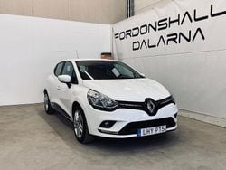 Vit Begagnad 2019 Renault Clio IV Zen Halvkombi | 99 900 kr (Marknadspris)