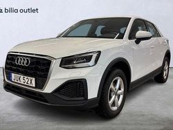 Vit Begagnad 2023 Audi Q2 Proline SUV | 234 900 kr (Marknadspris)