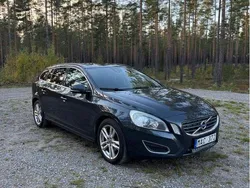 Grå Begagnad 2012 Volvo V60 Kombi | 55 000 kr (Bra pris)