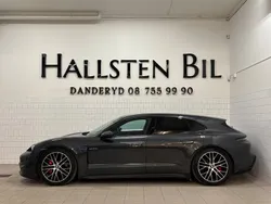 Mörkgrå (grå metallic) Begagnad 2022 Porsche Taycan 4S Sport Turismo Sedan | 799 000 kr (Superpris)