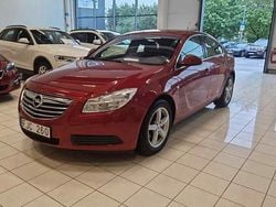 Röd Begagnad 2010 Opel Insignia Edition Kombi | 65 000 kr