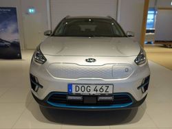 Grå Begagnad 2020 Kia e-Niro Advance SUV | 265 500 kr (Marknadspris)