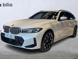 Vit Begagnad 2024 BMW 330e M Sport Kombi | 494 900 kr (Dyr)
