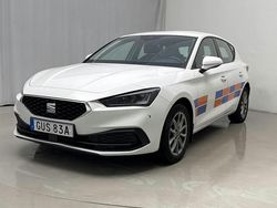 Vit Begagnad 2023 Seat Leon Style | 145 000 kr