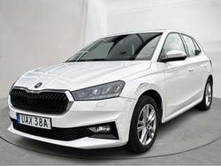 Vit Begagnad 2022 Skoda Fabia Halvkombi | 120 000 kr (Superpris)