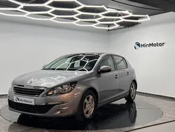 Grå Begagnad 2013 Peugeot 308 Active Halvkombi | 84 900 kr (Marknadspris)