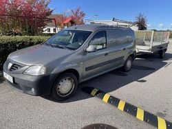 Blå Begagnad 2011 Dacia Logan Sedan | 48 900 kr