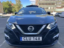 Svart Begagnad 2020 Nissan Qashqai 360º SUV | 180 000 kr (Marknadspris)