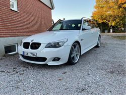 Vit Begagnad 2008 BMW 525 M Sport Kombi | 85 000 kr (Dyr)