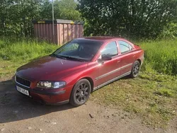 Röd Begagnad 2004 Volvo S60 Business Edition Sedan | 22 500 kr (Bra pris)