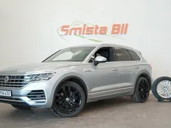 Silver Begagnad 2018 VW Touareg SUV | 428 900 kr (Marknadspris)