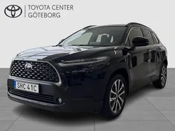 Svart Begagnad 2024 Toyota Corolla Cross Style SUV | 349 900 kr (Marknadspris)