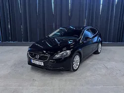 Svart Begagnad 2015 Volvo V40 Kombi | 149 900 kr (Lite dyr)