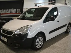 Vit Begagnad 2016 Peugeot Partner Minibuss | 89 000 kr (Marknadspris)