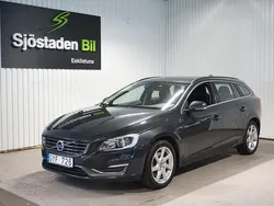 Grå Begagnad 2013 Volvo V60 Momentum Kombi | 149 900 kr (Marknadspris)