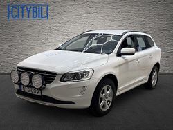Vit Begagnad 2015 Volvo XC60 Momentum SUV | 134 900 kr (Marknadspris)