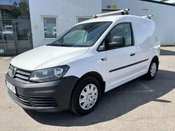 Vit Begagnad 2018 VW Caddy Minibuss | 69 400 kr (Superpris)