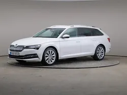 Vit Begagnad 2021 Skoda Superb Business Line Kombi | 245 000 kr (Superpris)
