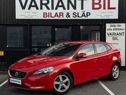 Röd Begagnad 2014 Volvo V40 Kinetic Kombi | 114 700 kr (Marknadspris)