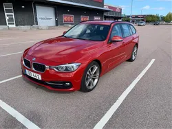 Röd Begagnad 2016 BMW 330 Sport Line Kombi | 169 900 kr (Superpris)