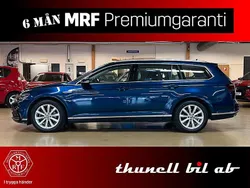 Blå Begagnad 2022 VW Passat GTE Kombi | 284 500 kr (Marknadspris)