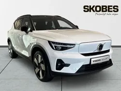 Vit Begagnad 2025 Volvo EX40 Performance SUV | 599 900 kr