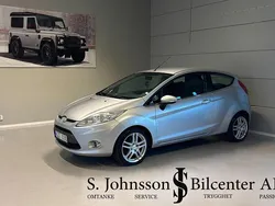 Grå Begagnad 2009 Ford Fiesta Titanium Halvkombi | 34 900 kr (Marknadspris)
