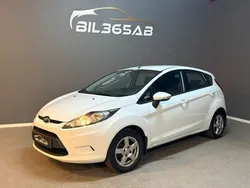 Grå Begagnad 2012 Ford Fiesta Titanium Halvkombi | 54 900 kr (Marknadspris)