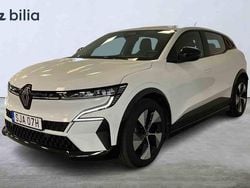Vit Begagnad 2023 Renault Mégane Halvkombi | 239 900 kr