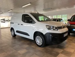 Vit Begagnad 2021 Citroën Berlingo Minibuss | 134 000 kr (Lite dyr)