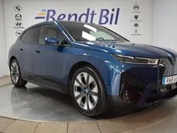 Blå Begagnad 2023 BMW iX Sport Line SUV | 534 500 kr (Marknadspris)