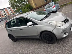 Silver Begagnad 2011 Nissan Note Minibuss | 20 000 kr (Superpris)