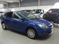 Blå Begagnad 2008 Ford Focus Titanium Halvkombi | 19 900 kr (Superpris)