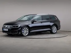 Svart Begagnad 2019 VW Passat Executive Kombi | 269 000 kr (Marknadspris)