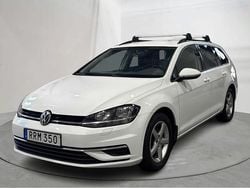 Vit Begagnad 2018 VW Golf VII | 105 000 kr (Superpris)