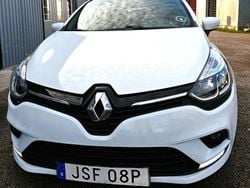 Vit Begagnad 2019 Renault Clio IV Zen Halvkombi | 89 500 kr (Marknadspris)