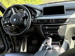 Grå Begagnad 2018 BMW X5 M Sport SUV | 350 000 kr (Lite dyr)