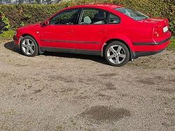 Begagnad 2000 VW Passat Sedan | 23 000 kr