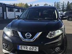 Svart Begagnad 2015 Nissan X-Trail SUV | 116 000 kr (Bra pris)