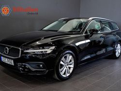 Svart Begagnad 2019 Volvo V60 Momentum Kombi | 224 900 kr (Marknadspris)