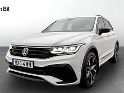 Vit Begagnad 2023 VW Tiguan R-line SUV | 434 900 kr (Lite dyr)