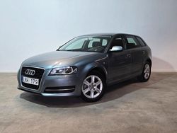 Grå Begagnad 2011 Audi A3 Sportback Attraction Halvkombi | 105 900 kr (Lite dyr)