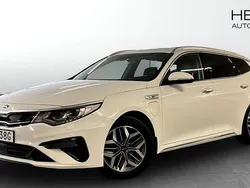 Vit (white) Begagnad 2020 Kia Optima Hybrid 2 Sedan | 184 900 kr (Bra pris)