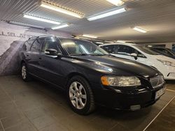 Svart Begagnad 2007 Volvo V70 Kombi | 29 900 kr (Marknadspris)