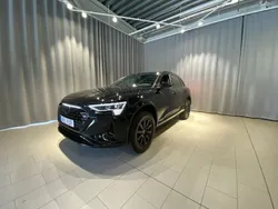 Svart Ny 2024 Audi Q8 e-tron Comfort SUV | 1 199 000 kr