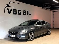 Grå Begagnad 2016 Volvo S60 R-Design Sedan | 139 900 kr (Bra pris)