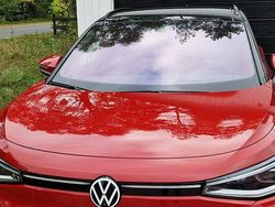 Röd Begagnad 2021 VW ID.4 GTX SUV | 349 000 kr (Marknadspris)