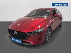 Röd Begagnad 2022 Mazda 3 Halvkombi | 224 900 kr (Marknadspris)