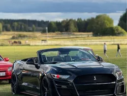 Svart Begagnad 2017 Ford Mustang Cab | 519 000 kr